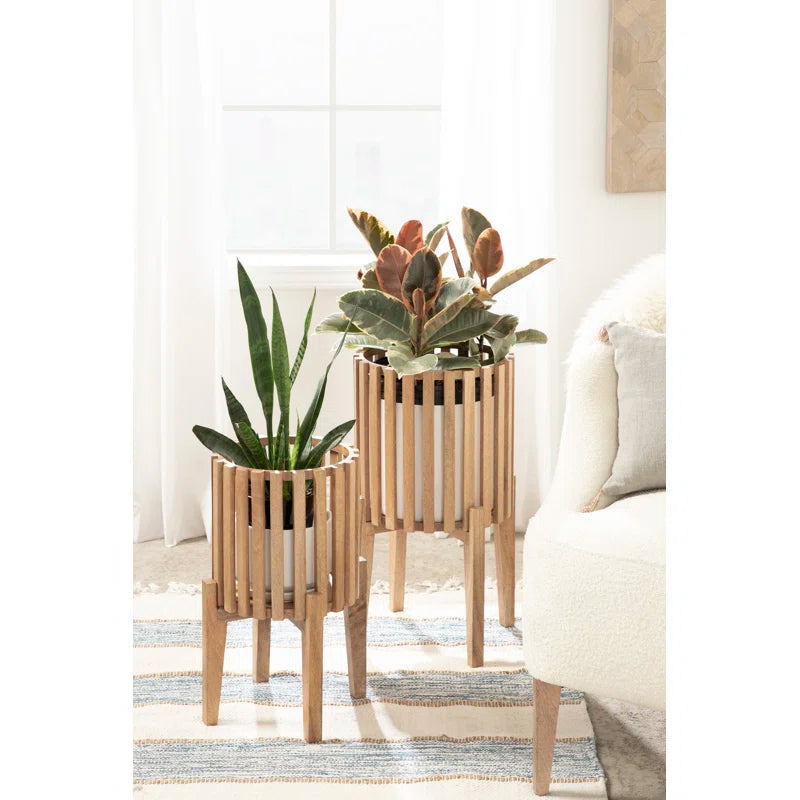 Ilke Wood Pot Planter